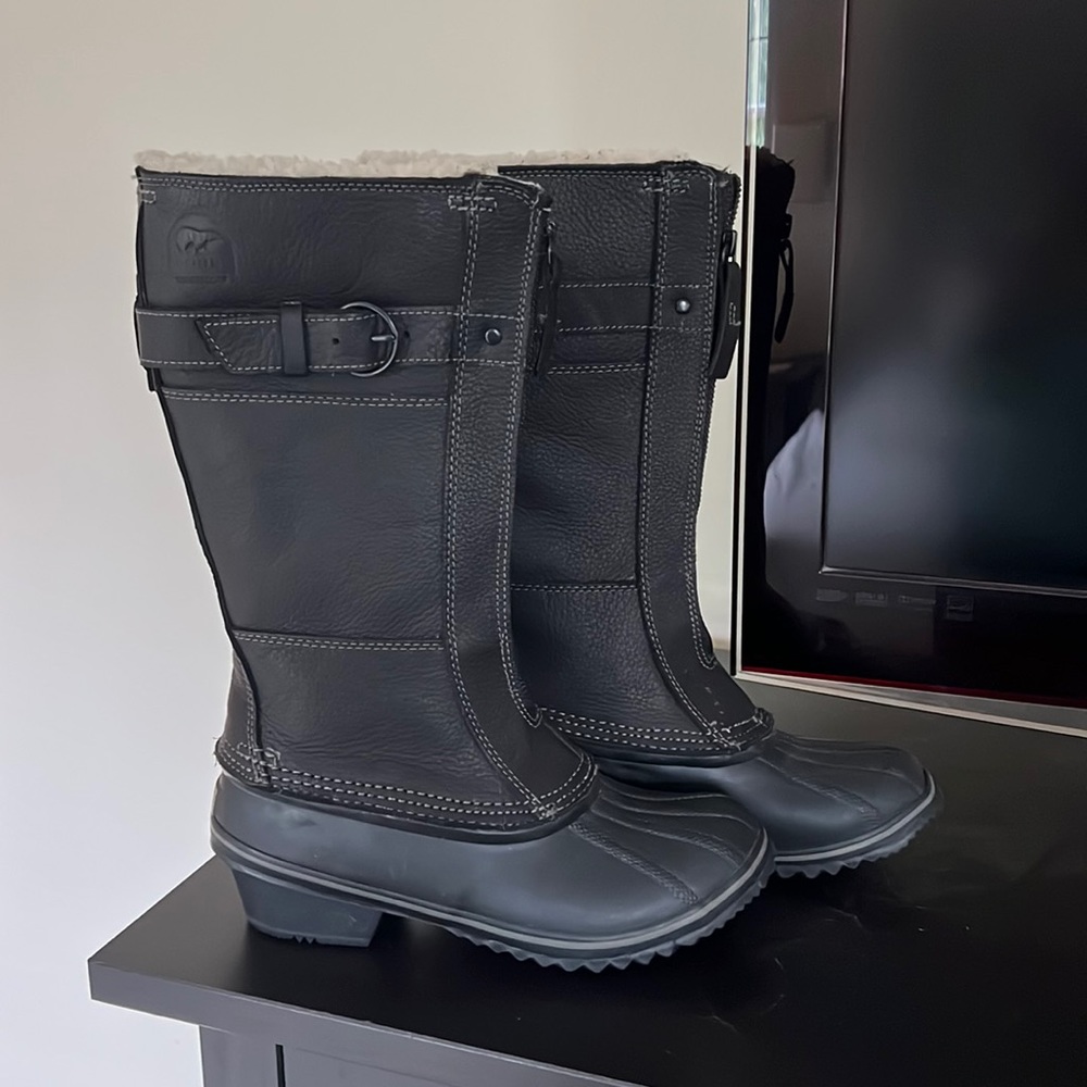 Sorel Black Leather Winter Boot Shearling 7